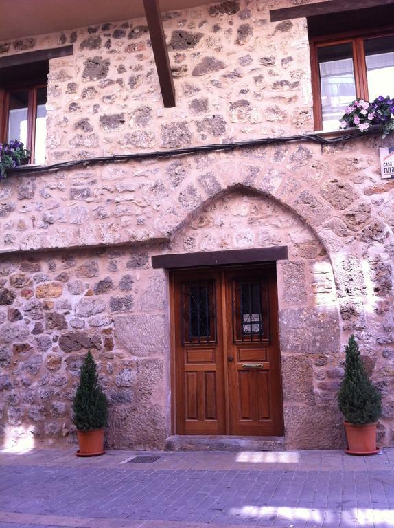 Casa De La Juderia Guest House Ona Exterior photo