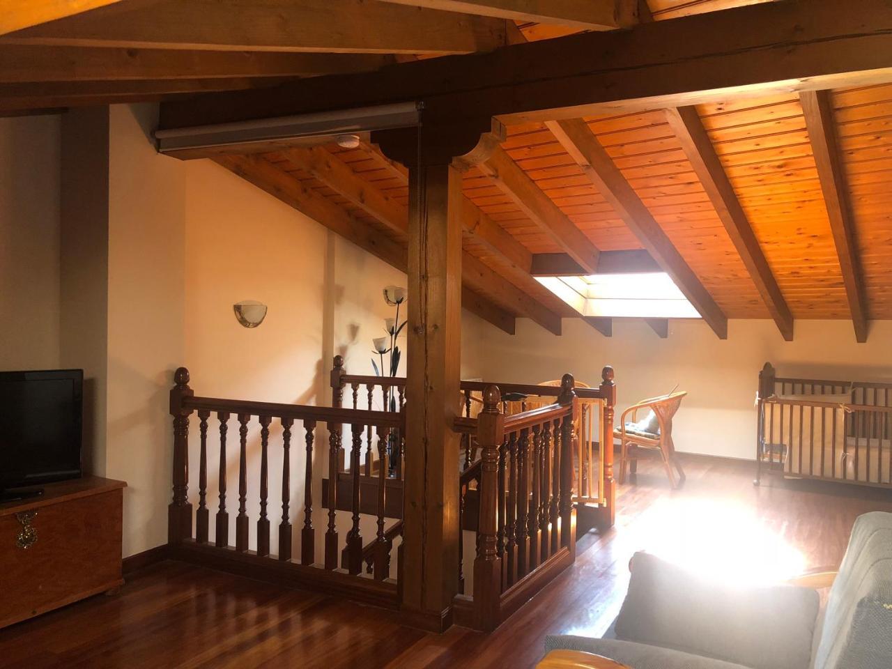 Casa De La Juderia Guest House Ona Exterior photo